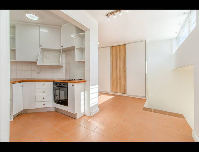 1 BEDROOM APARTMENT FOR SALE IN THE GARDENS